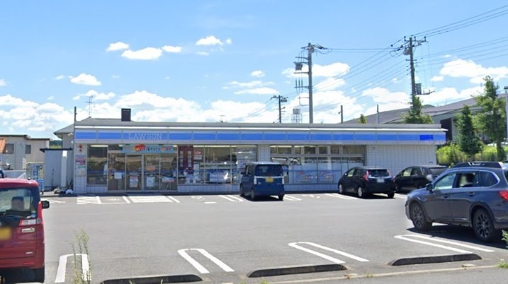 ハイツ飛鳥５号棟 ローソン 木更津清見台東店
