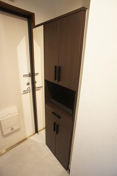 ラーゼンパラスト 玄関