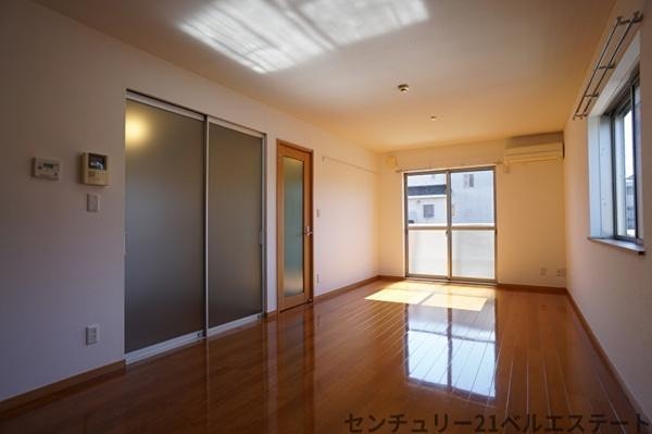 煉瓦館あざみ リビング