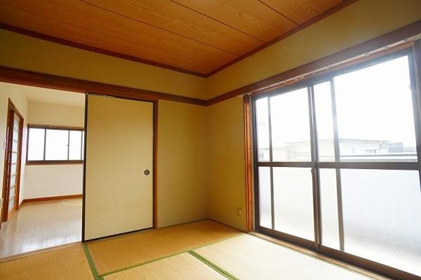 磯辺ハイツ 和室
