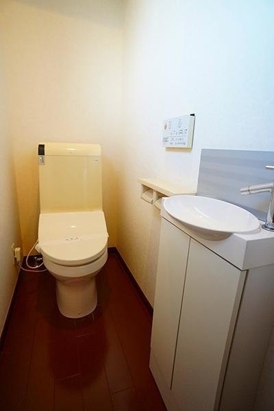 太田1丁目地曳邸 2Fトイレ