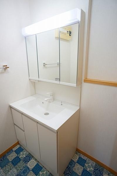 畑沢南6丁目戸建 洗面所