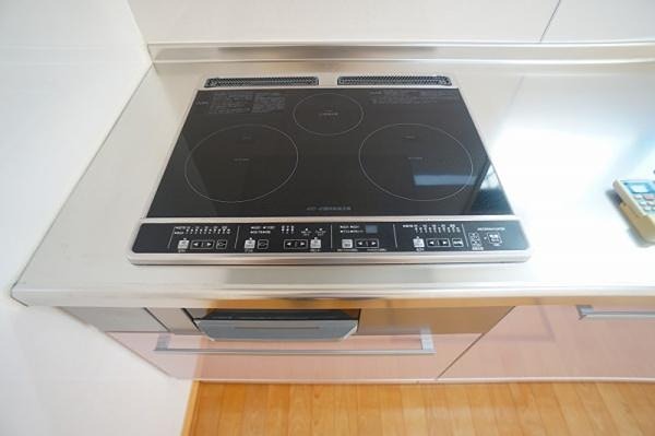 畑沢南6丁目戸建 IHコンロ