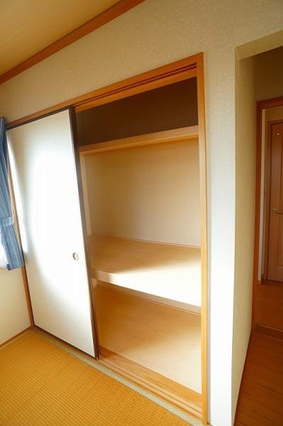 畑沢南6丁目戸建 収納