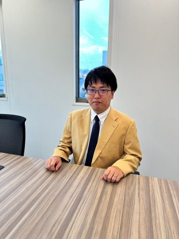 売買営業 内山守生